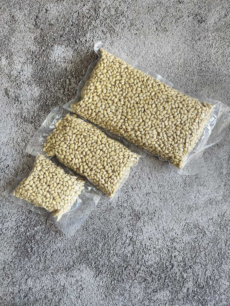 Premium Siberian Pine Nuts – Raw, Vacuum Packed – 100g / 200g / 500g